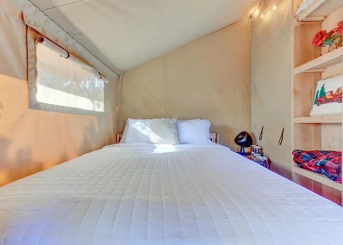 12 Fires Luxury Glamping With Heating #2