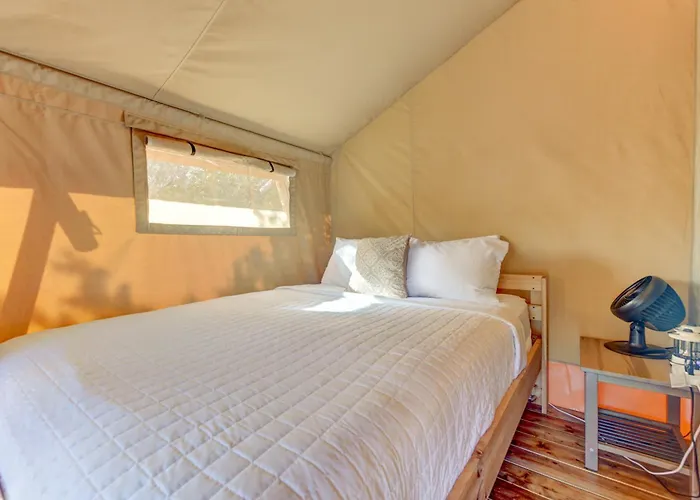12 Fires Luxury Glamping With Heating #2