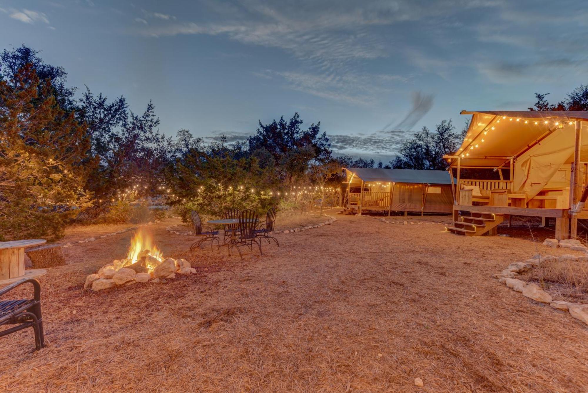Tente de luxe 12 Fires Luxury Glamping With Heating #2